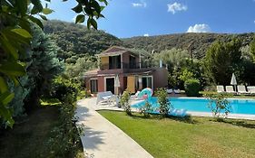 Gialos Villas 1-2 With A Private Pool